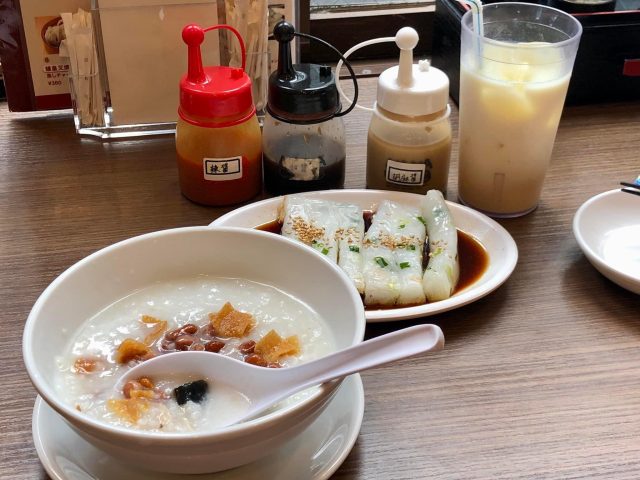 香港飲茶 点心厨房 お粥とチョンファン